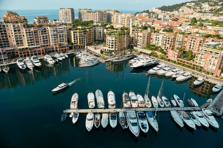 Unlimited Windows Hosting in Monaco